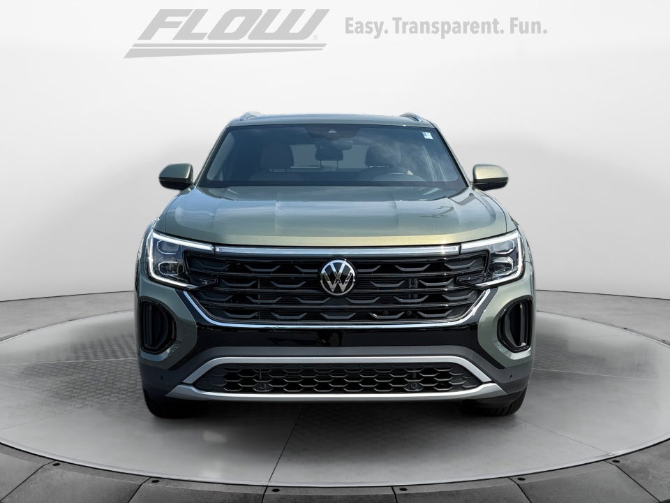 2026 Volkswagen Atlas Cross Sport SE with Technology