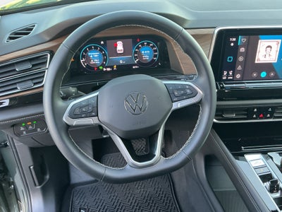 2026 Volkswagen Atlas SE with Technology
