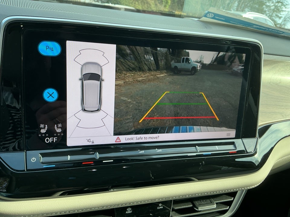 2026 Volkswagen Atlas SE with Technology