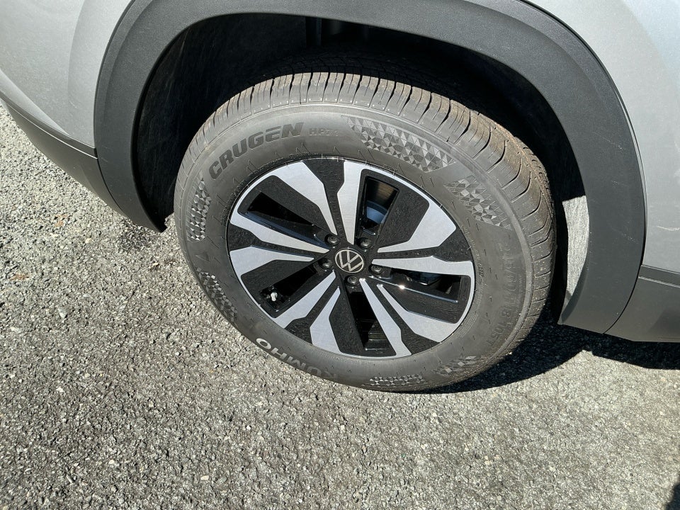 2026 Volkswagen Atlas Cross Sport 2.0T SE