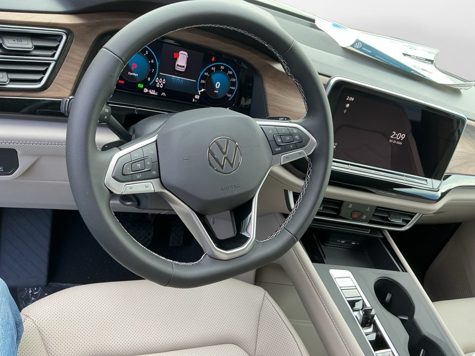 2026 Volkswagen Atlas SE