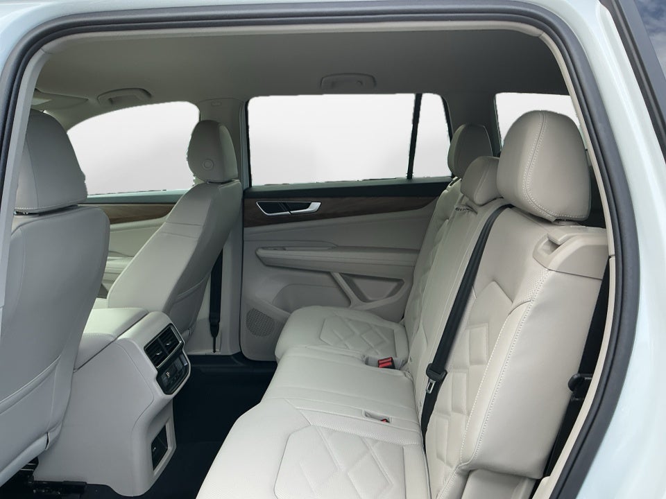 2026 Volkswagen Atlas SE