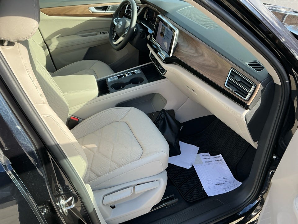 2026 Volkswagen Atlas SE