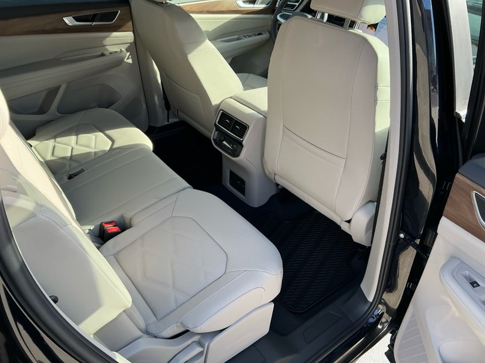 2026 Volkswagen Atlas SE