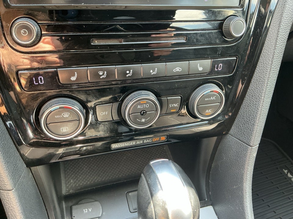 2020 Volkswagen Passat 2.0T R-Line