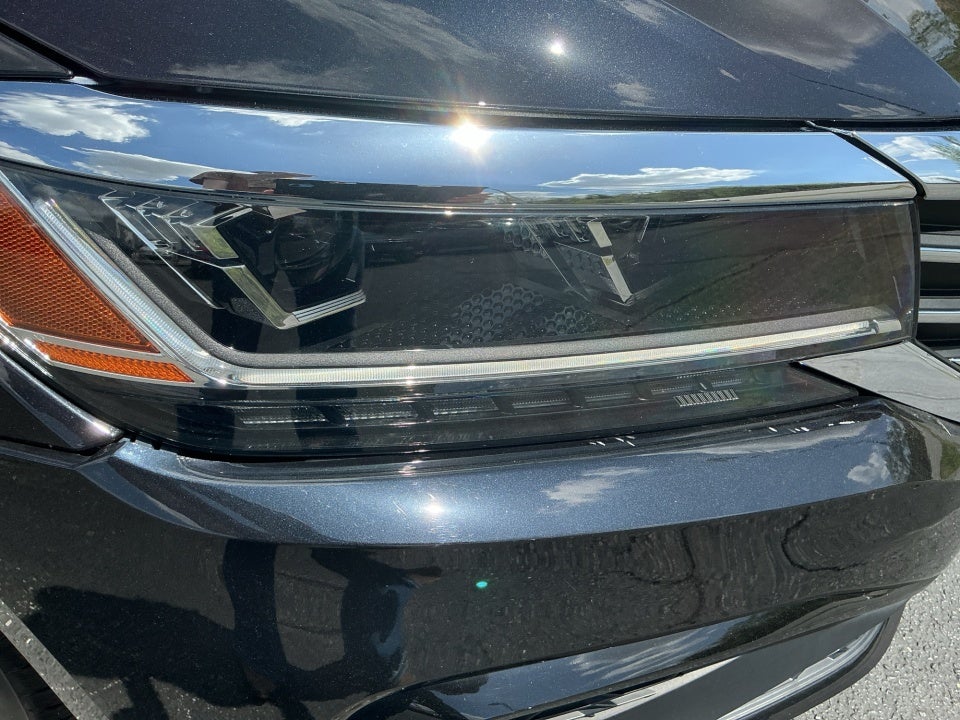 2020 Volkswagen Passat 2.0T R-Line