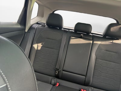 2026 Volkswagen Taos SE Black