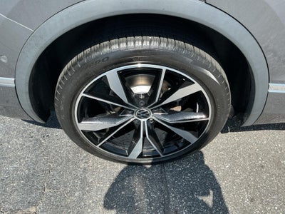 2023 Volkswagen Tiguan SEL R-Line