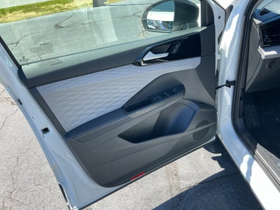 2024 Volkswagen Taos 1.5T S