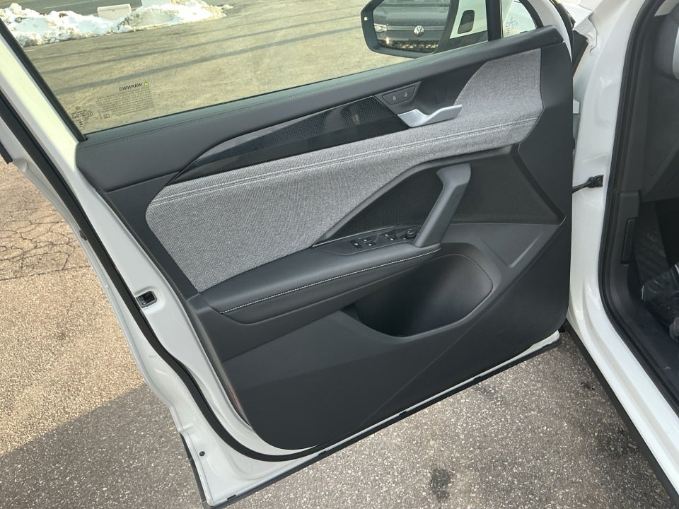 2025 Volkswagen Tiguan 2.0T S