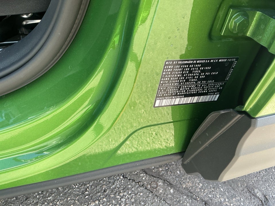 2026 Volkswagen Taos SE