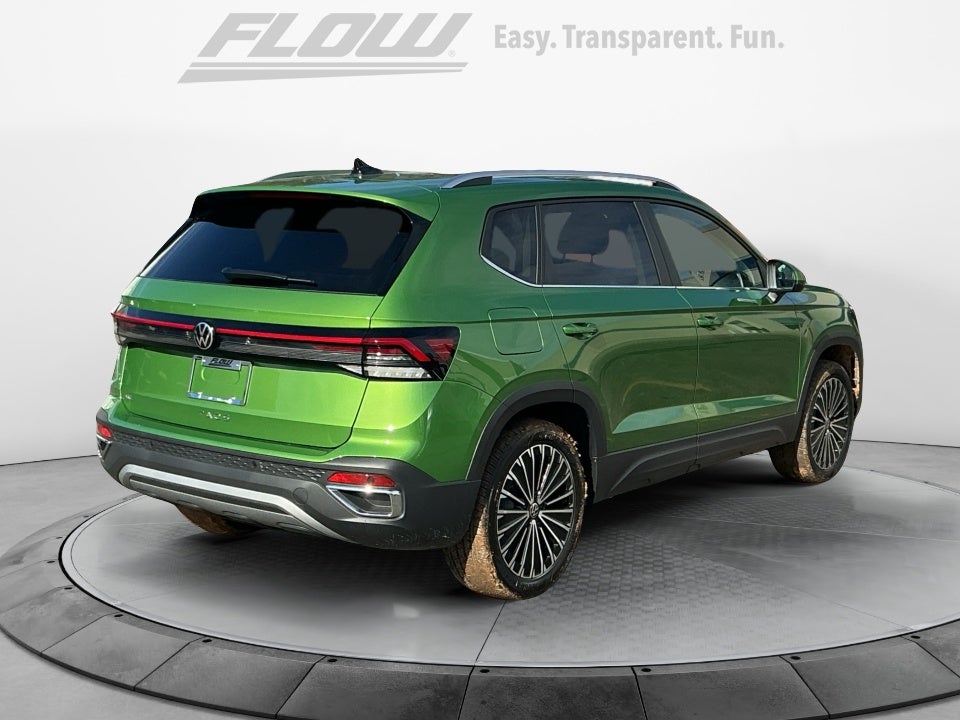 2026 Volkswagen Taos SE