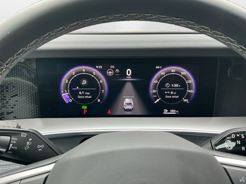 2025 Volkswagen Tiguan 2.0T SE
