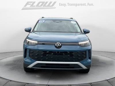2025 Volkswagen Tiguan 2.0T SE