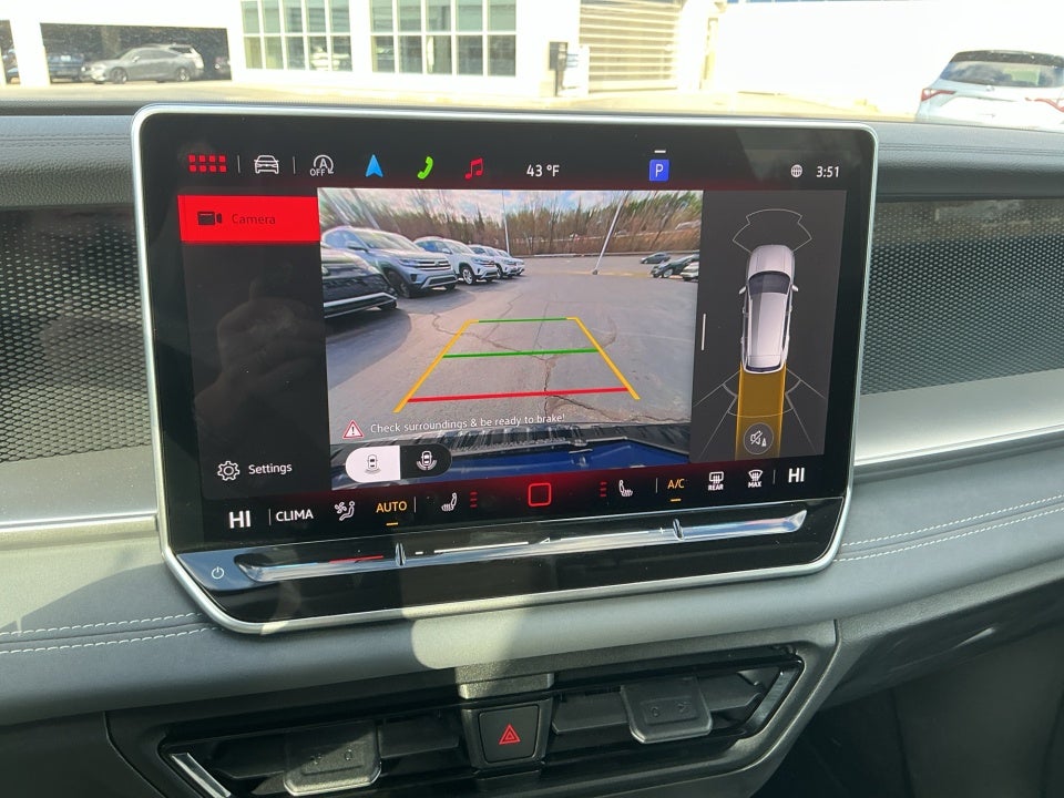 2025 Volkswagen Tiguan 2.0T SE