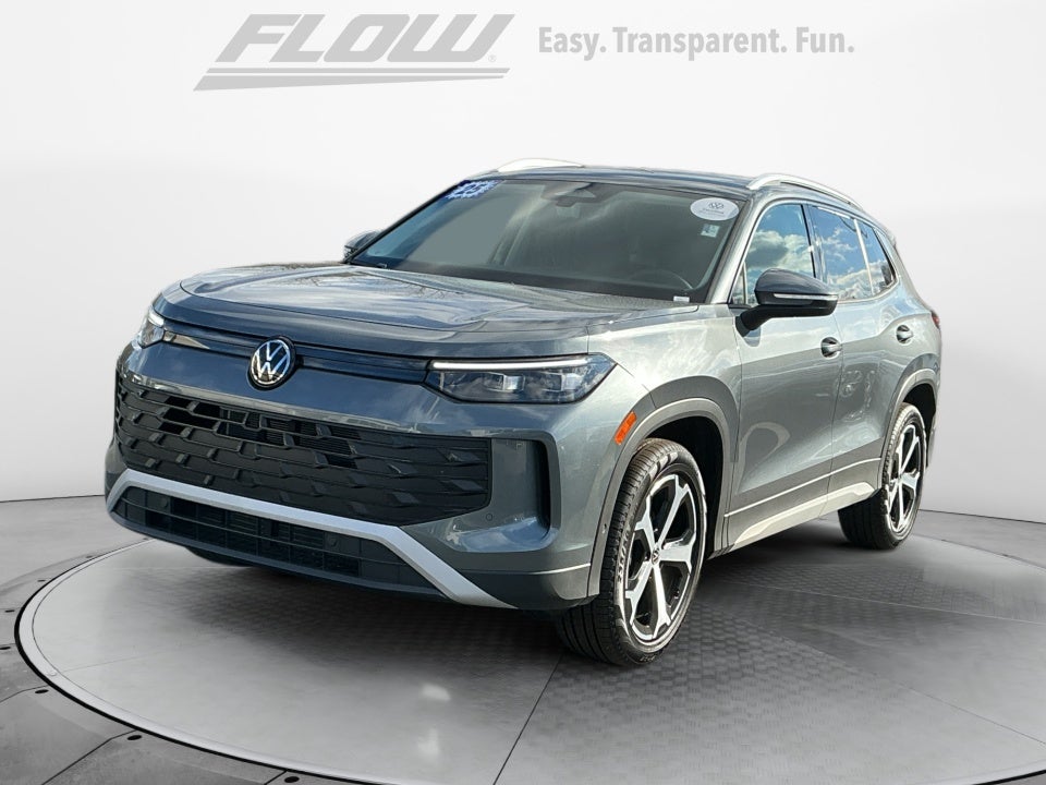 2025 Volkswagen Tiguan 2.0T SE