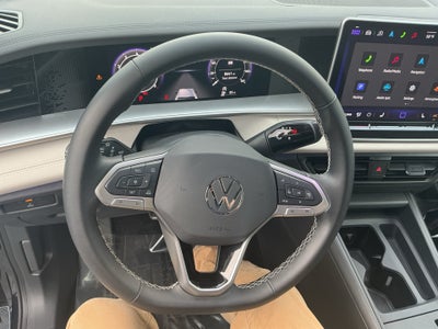 2025 Volkswagen Tiguan 2.0T SE