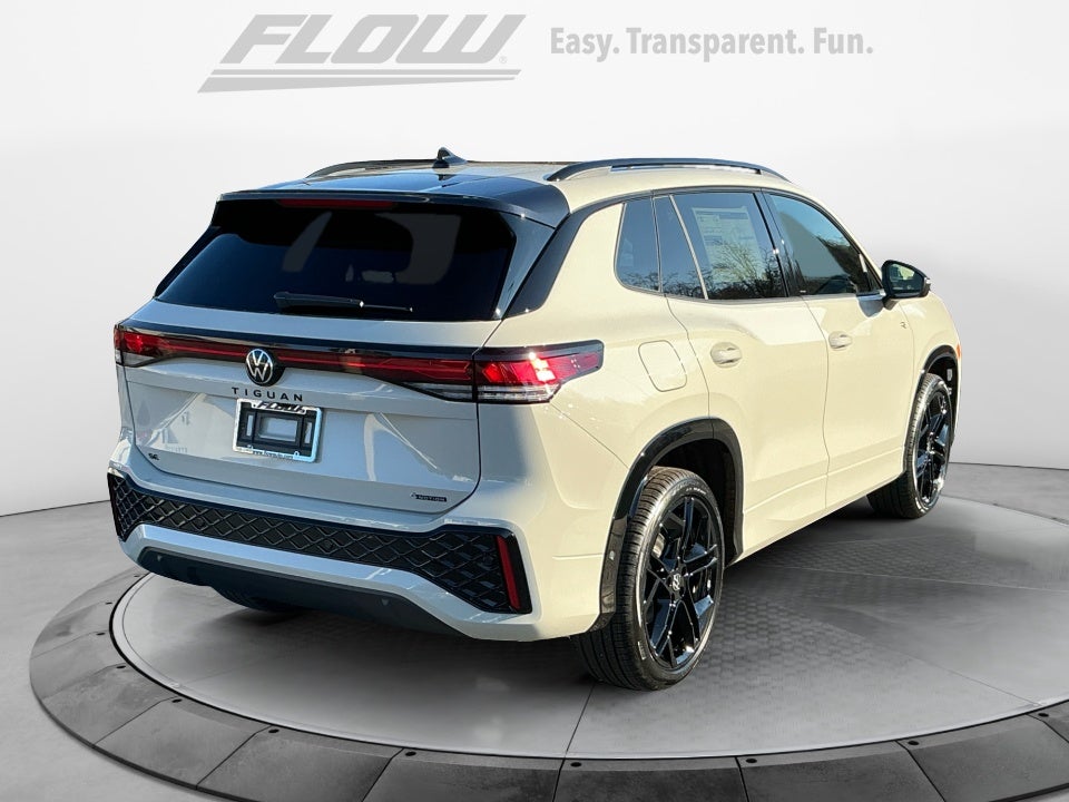 2026 Volkswagen Tiguan SE R-Line Black