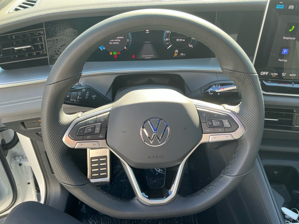 2025 Volkswagen Tiguan 2.0T SE R-Line Black