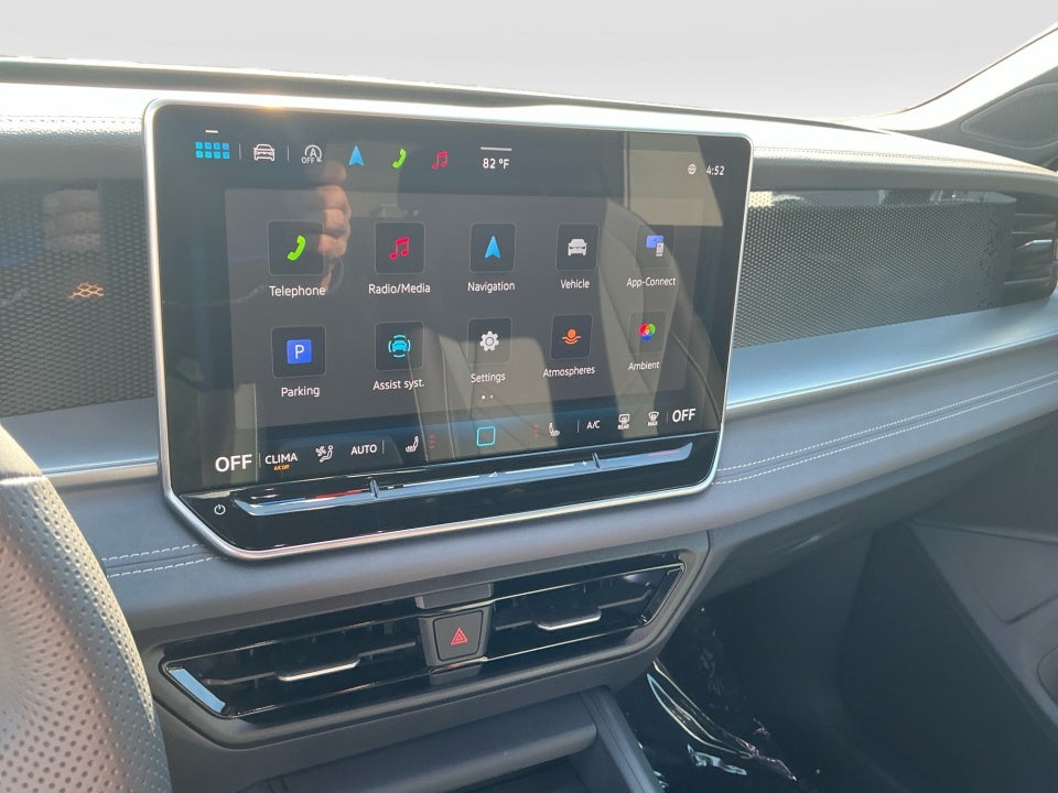 2025 Volkswagen Tiguan 2.0T SE R-Line Black