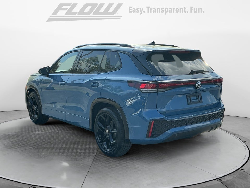 2026 Volkswagen Tiguan SE R-Line Black