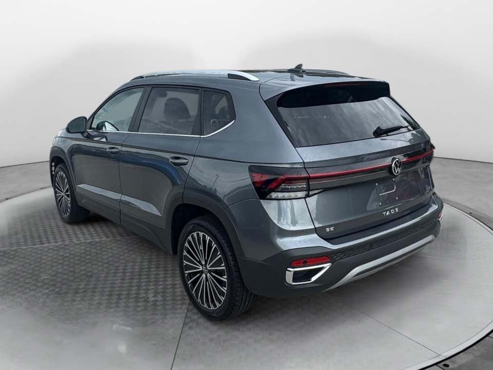 2026 Volkswagen Taos SE