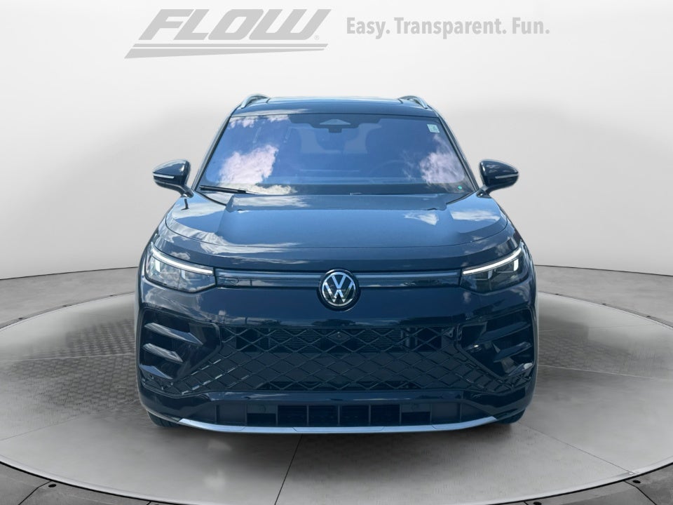 2026 Volkswagen Tiguan SEL R-Line Turbo