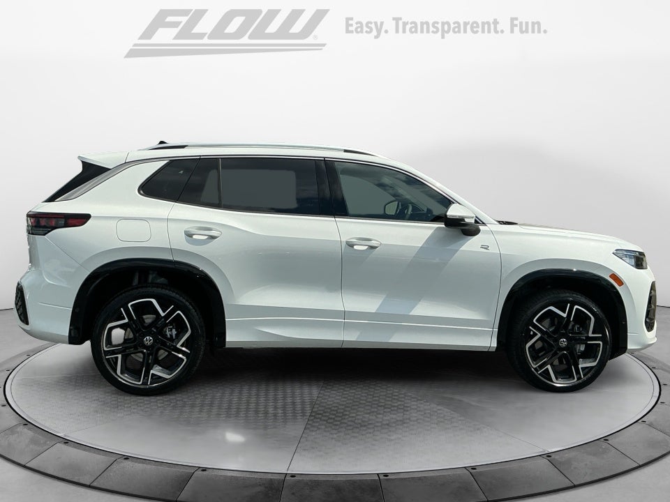 2026 Volkswagen Tiguan SEL R-Line Turbo