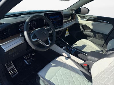 2026 Volkswagen Tiguan SEL R-Line Turbo