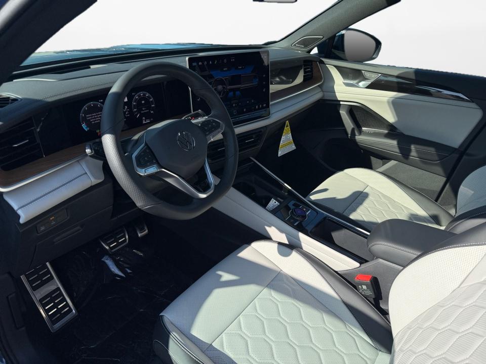 2026 Volkswagen Tiguan SEL R-Line Turbo
