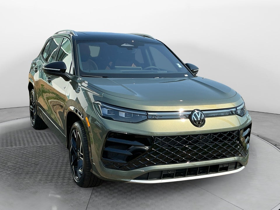 2026 Volkswagen Tiguan SEL R-Line Turbo