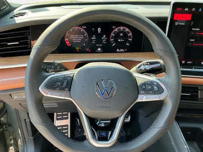 2026 Volkswagen Tiguan SEL R-Line Turbo