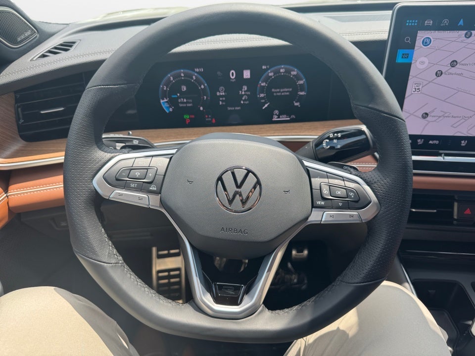 2026 Volkswagen Tiguan SEL R-Line Turbo