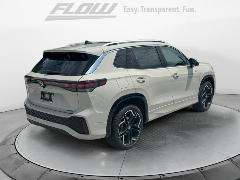 2026 Volkswagen Tiguan SEL R-Line Turbo
