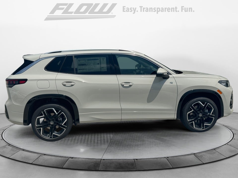 2026 Volkswagen Tiguan SEL R-Line Turbo