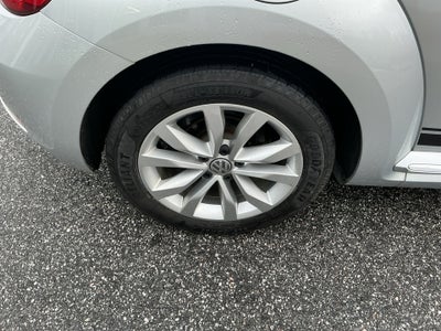 2013 Volkswagen Beetle Convertible 2.0L TDI