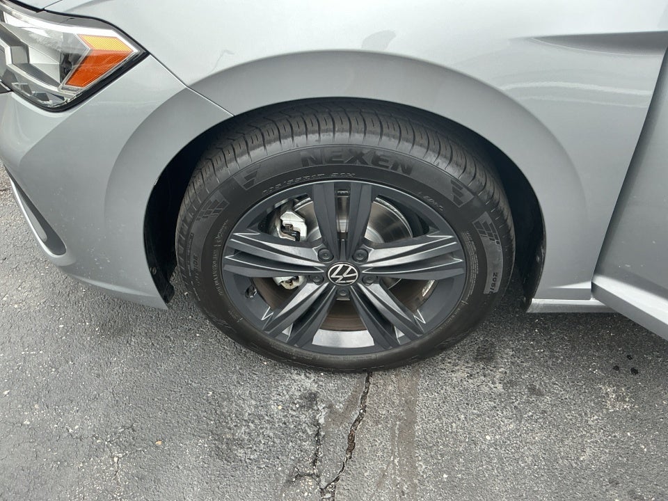 2023 Volkswagen Jetta 1.5T SE