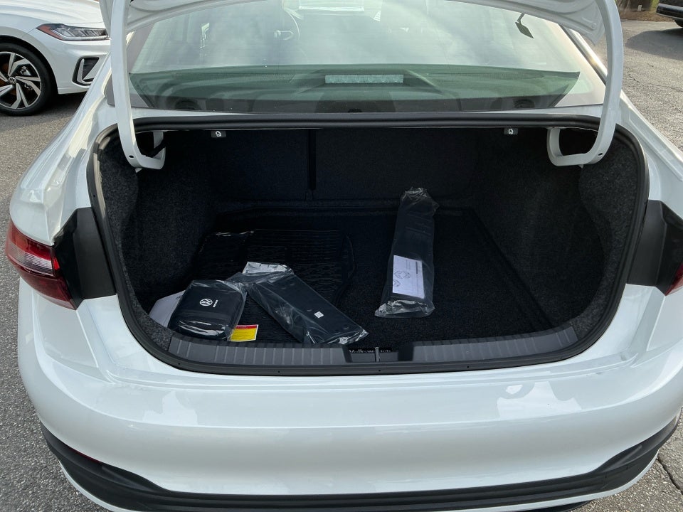 2026 Volkswagen Jetta SE