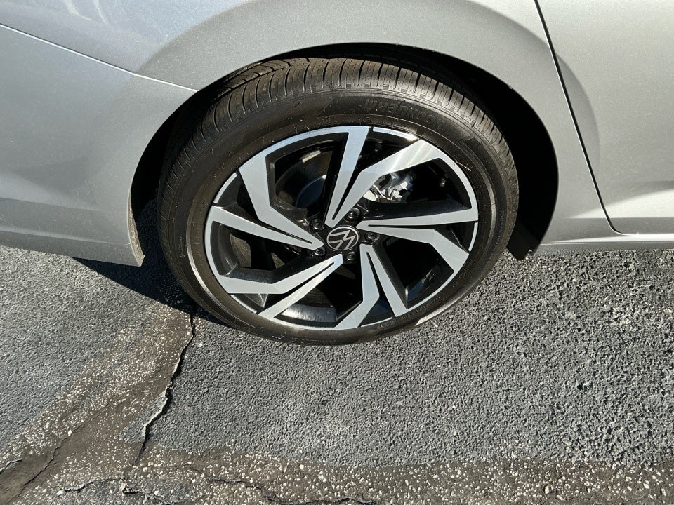 2026 Volkswagen Jetta SEL