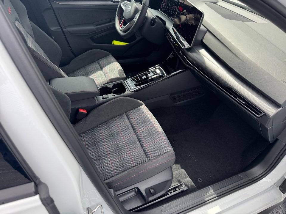 2026 Volkswagen Golf GTI S