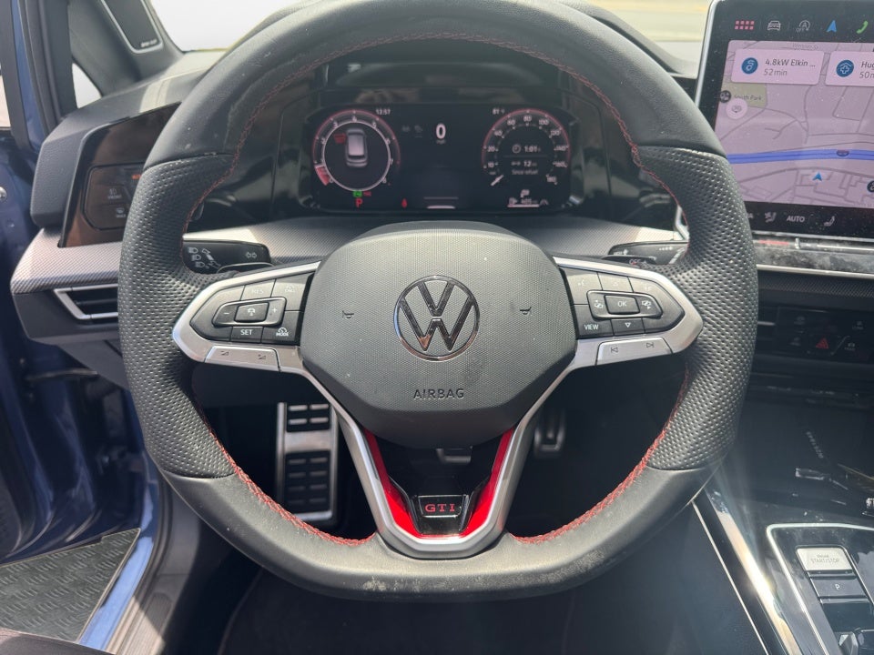 2025 Volkswagen Golf GTI SE