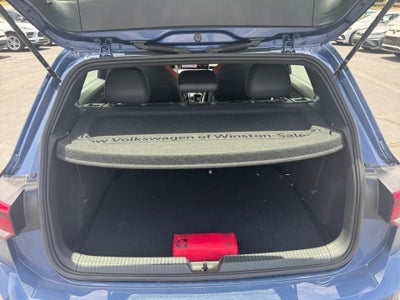 2025 Volkswagen Golf GTI SE