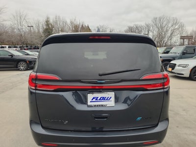 2021 Chrysler Pacifica Hybrid Touring L