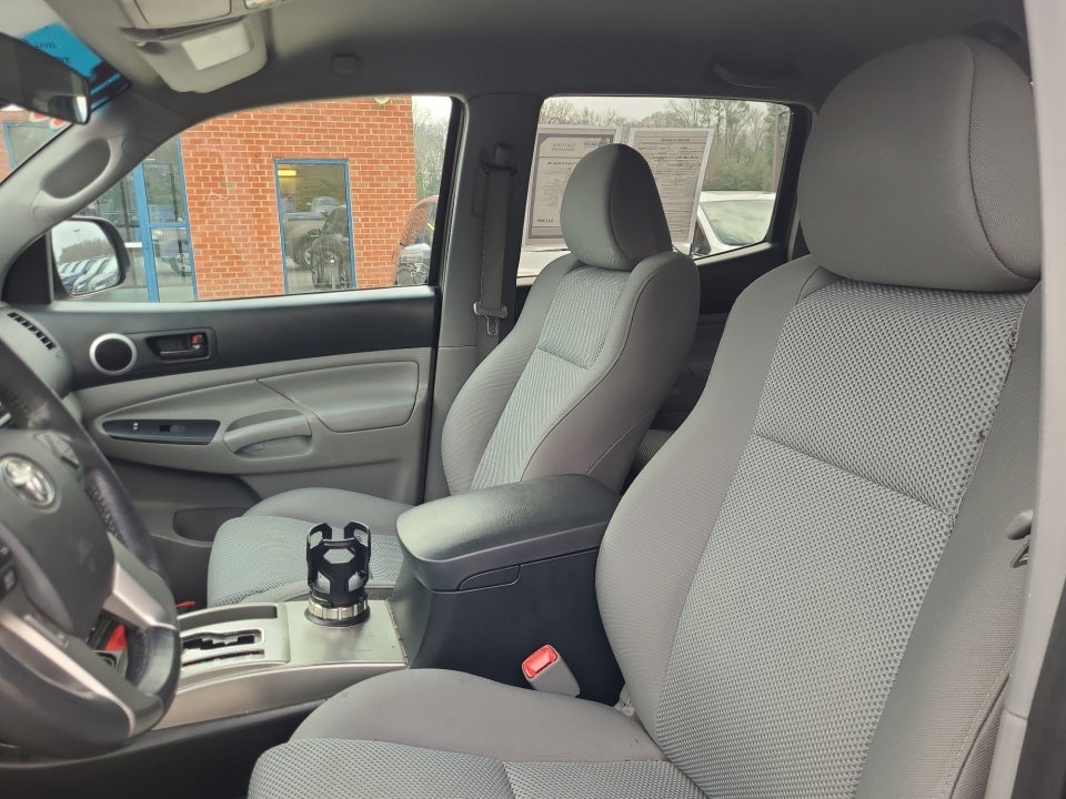 2015 Toyota Tacoma Base V6