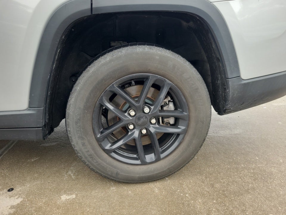 2022 Jeep Grand Cherokee L Laredo