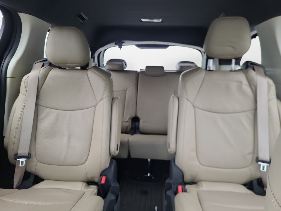 2024 Toyota Sienna Limited