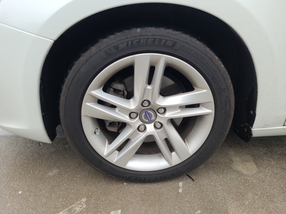 2015 Volvo S60 T5 Drive-E Premier