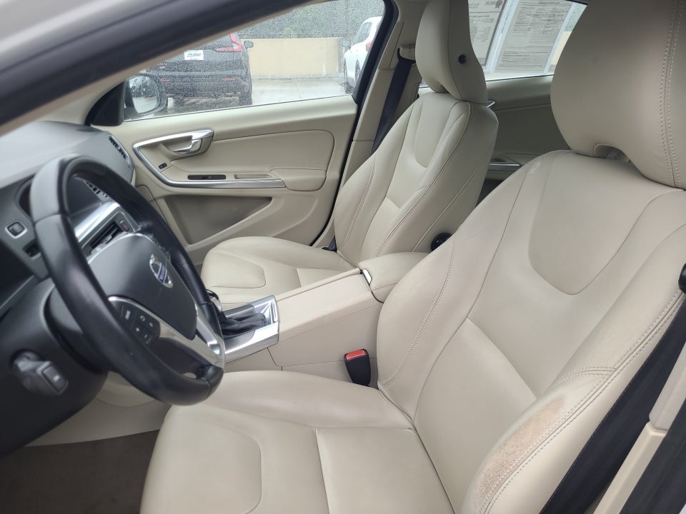 2015 Volvo S60 T5 Drive-E Premier