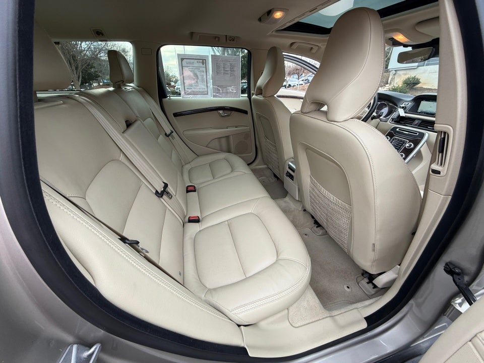 2016 Volvo XC70 T5 Drive-E Premier