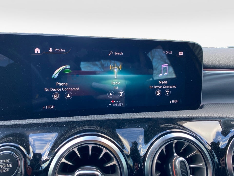 2020 Mercedes-Benz A 220 A 220